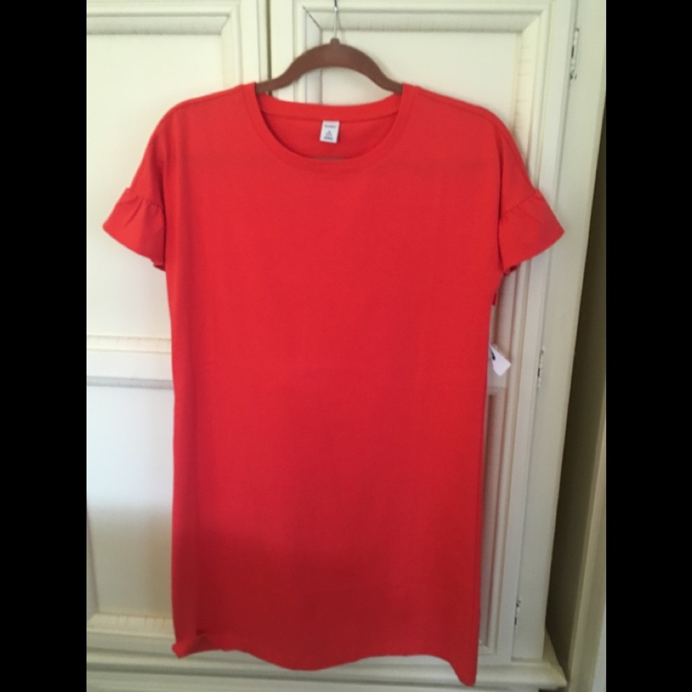 Old Navy T-shirt dress with ruffle sleeve